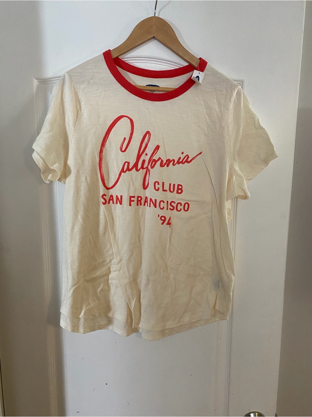 Women’s California Club San Francisco Graphic Tee - Cream with Red Trim